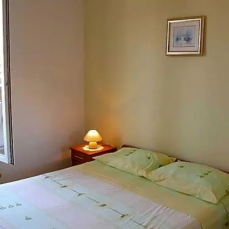 Marina Ii 3*