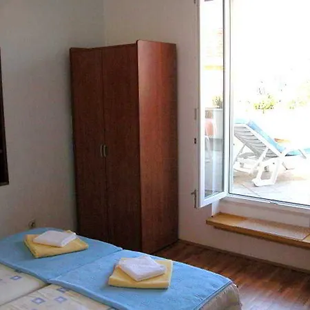 호텔 Marina Ii 3*